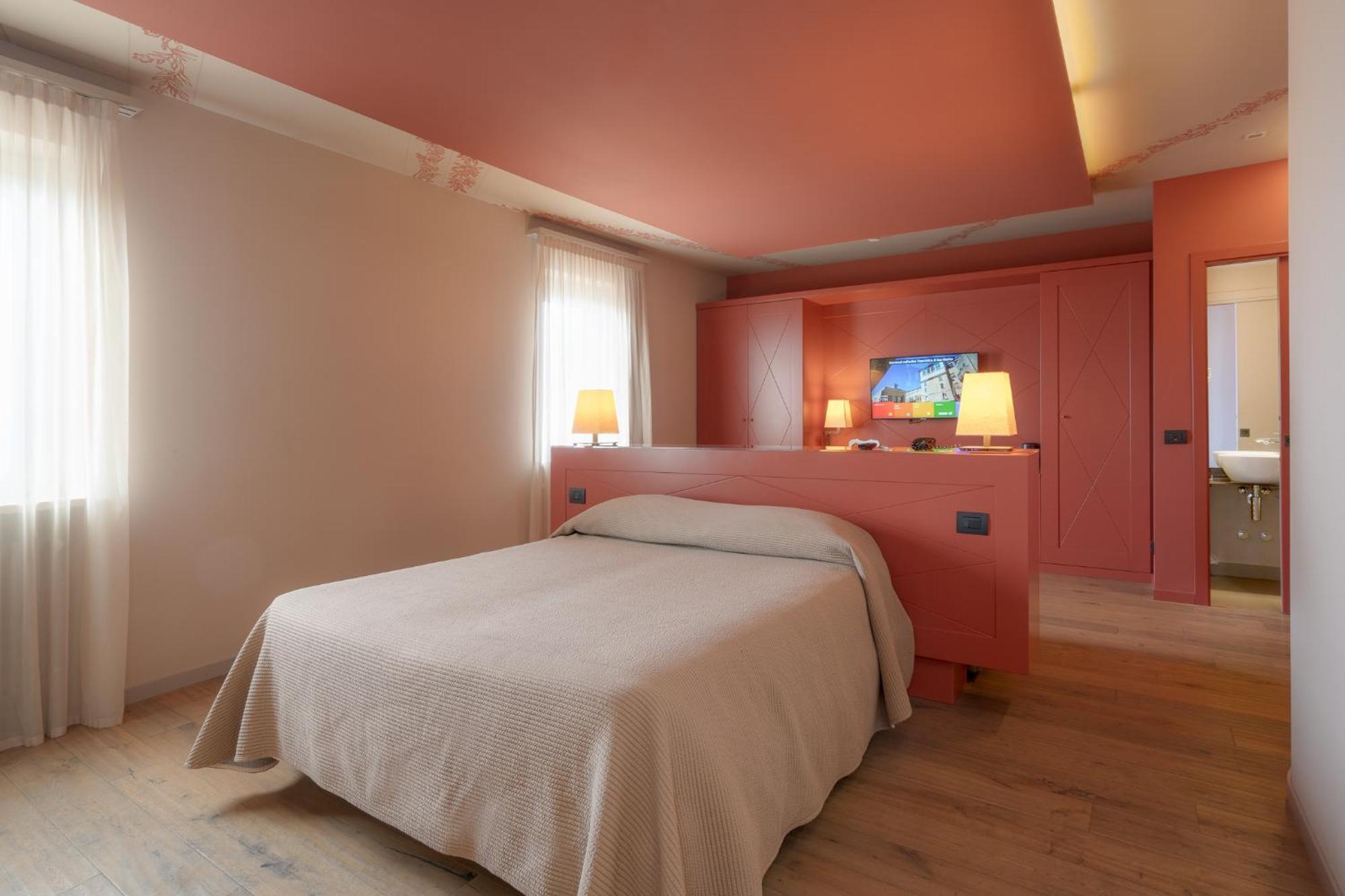 Titano Suites San Marino Buitenkant foto