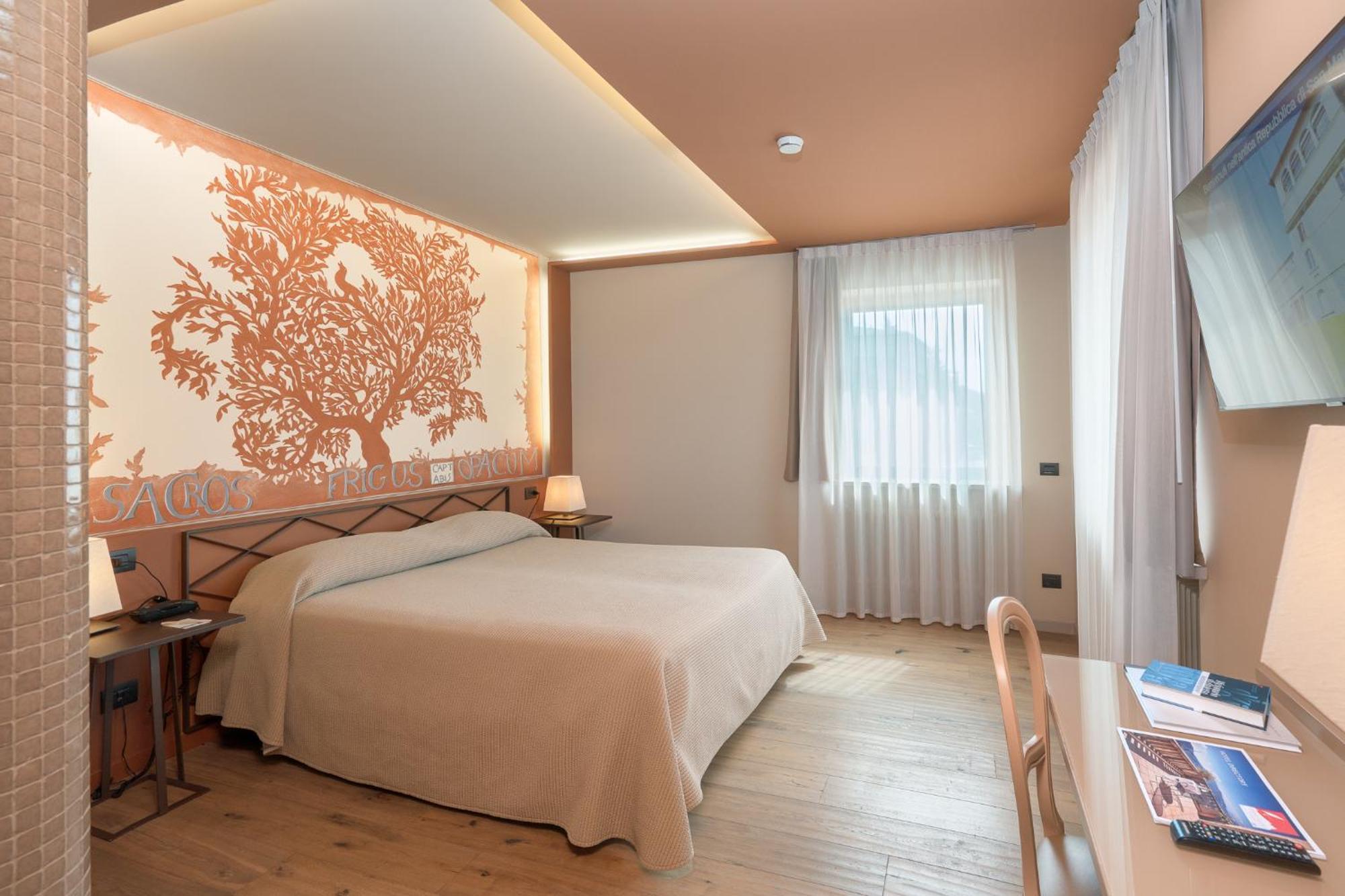 Titano Suites San Marino Buitenkant foto
