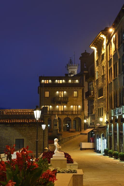 Titano Suites San Marino Buitenkant foto