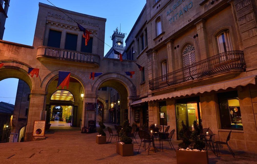 Titano Suites San Marino Buitenkant foto